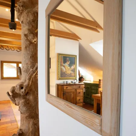 Horse Farm Pr' Kolenc