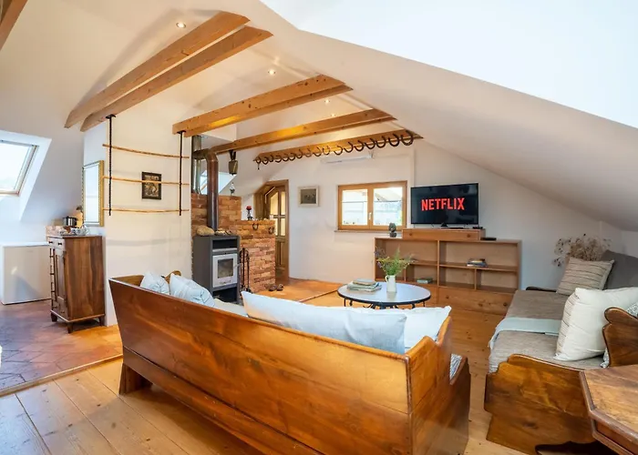 Horse Farm Pr' Kolenc Apartma