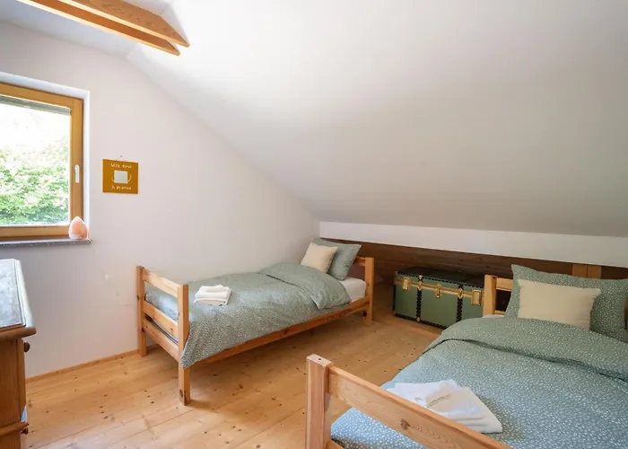 Horse Farm Pr' Kolenc *